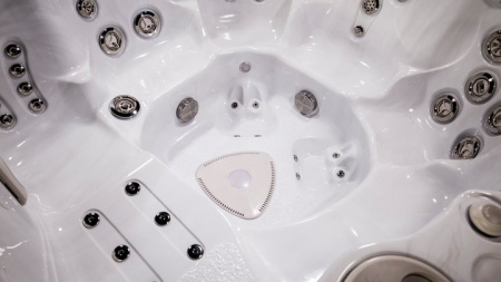 Гидромассажный спа бассейн Hydropool Self Cleaning 770 Platinum